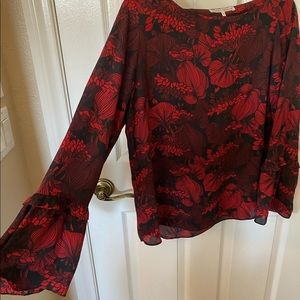 Violet + Claire Red/Black Floral Blouse | Size Med